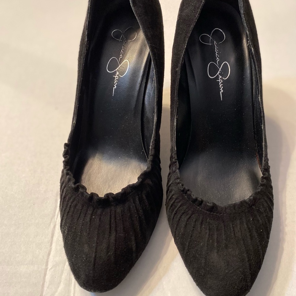 Jessica Simpson Black Suede Pump